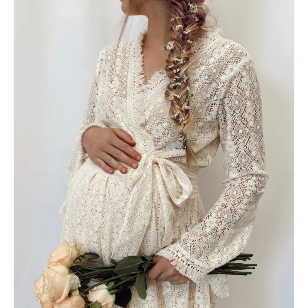 Elegant Cream Lace Maxi Dress